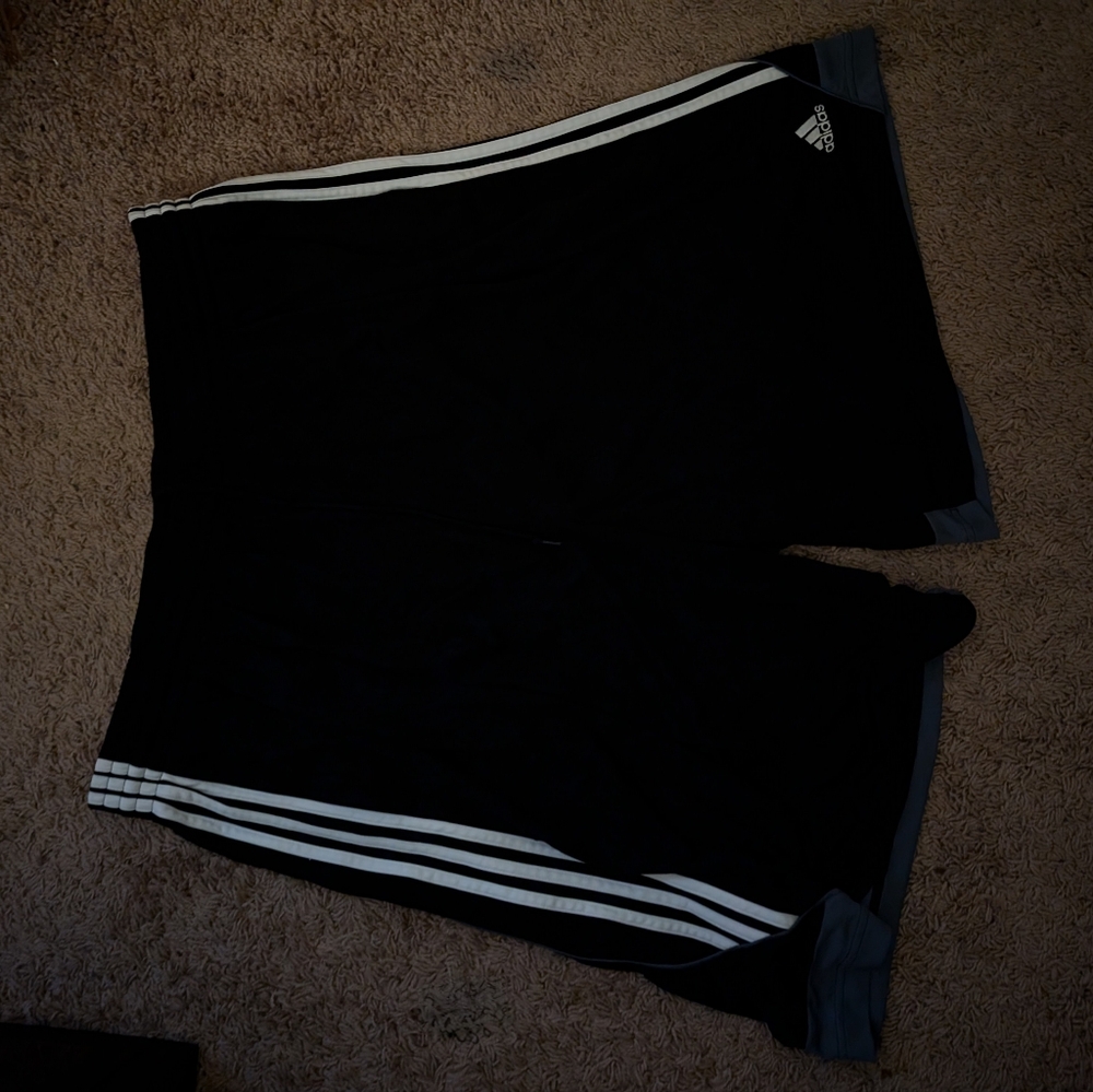 4 XL Adidas men's shorts